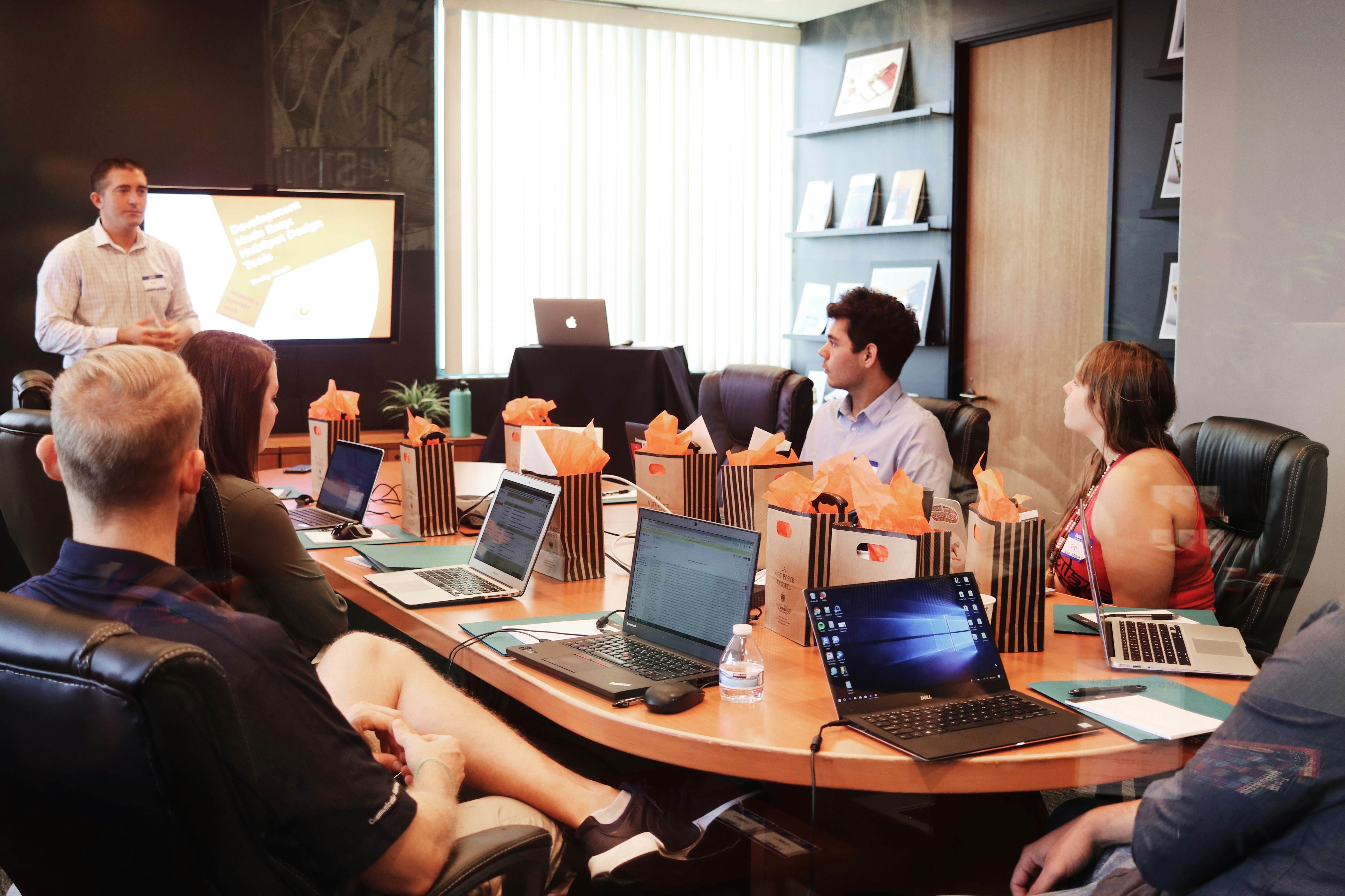 How To Make Every Presentation Stand Out In Corporate Settings