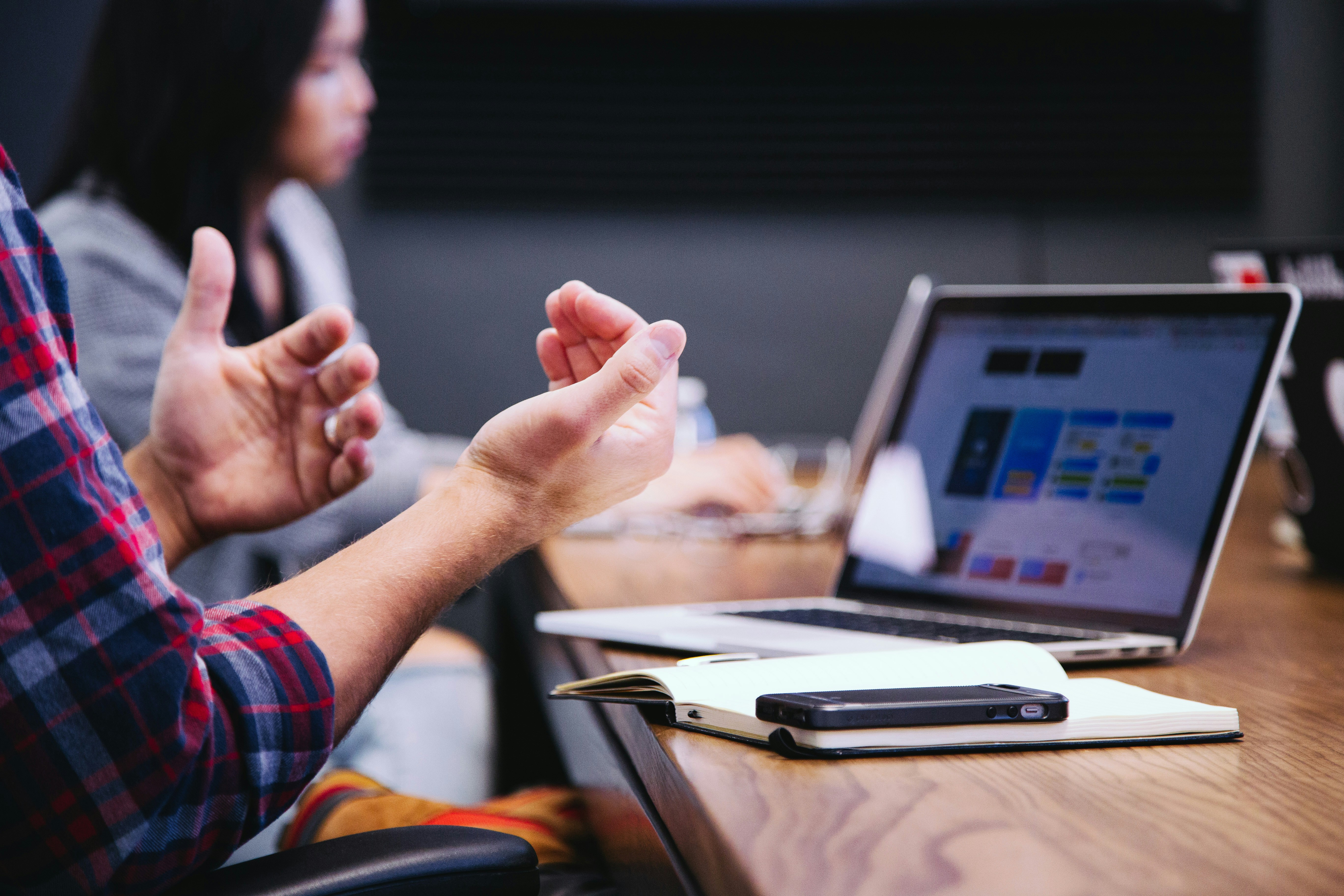 7 Ways To Deliver Feedback That Drives Performance